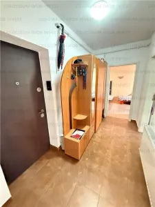 Apartament cu 2 camere, decomandat - zona Sanpetru - foto 9