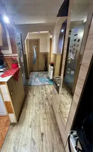 Apartament cu 3 camere,nedecomandat - zona Noua - foto 6