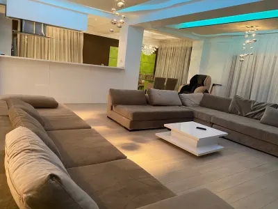 Inchiriere apartament 4 camere Persepolis - Herastrau, loc de parcare - Bucuresti