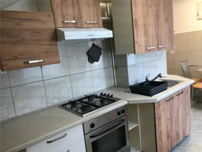 Apartament cu 3 camere, decomandat - zona Centru Civic - foto 13
