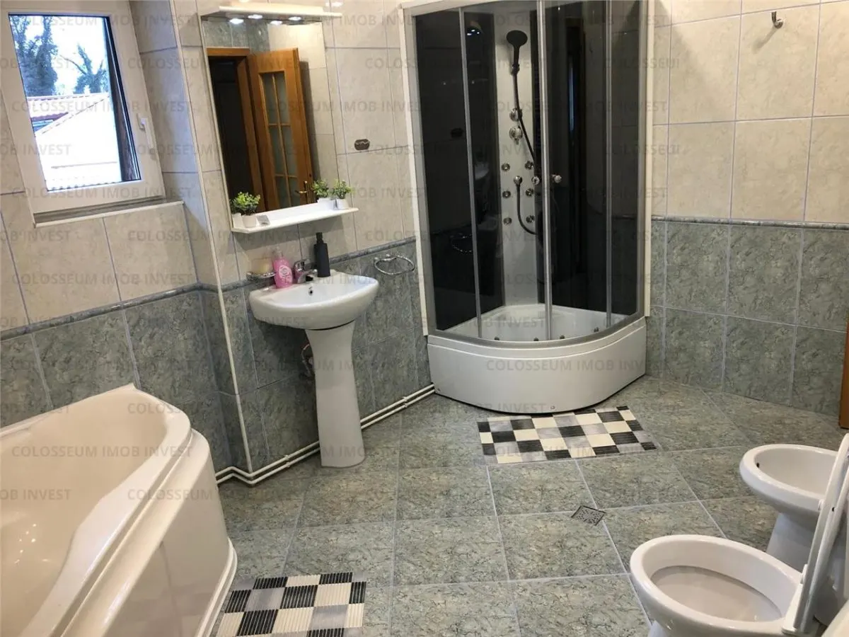 Apartament cu 3 camere, decomandat - zona Centru Civic - foto 19
