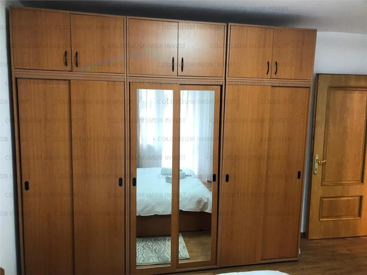 Apartament cu 3 camere, decomandat - zona Centru Civic - foto 10