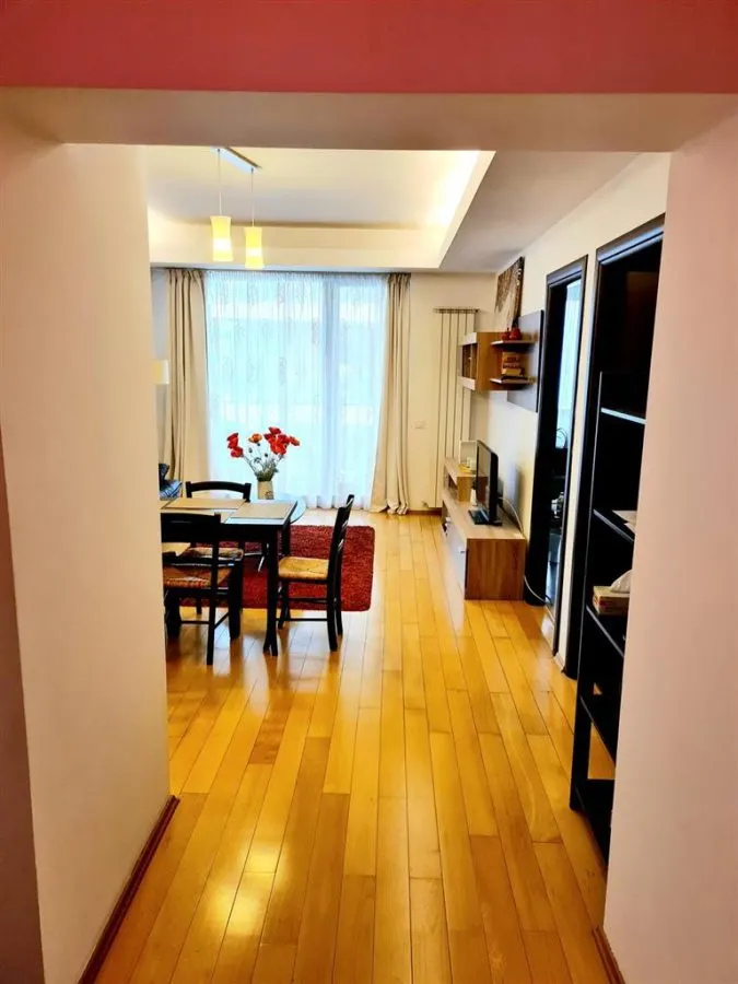 Inchiriere apartament 2 camere Lux, North Area Lake - Aviatiei - foto 2