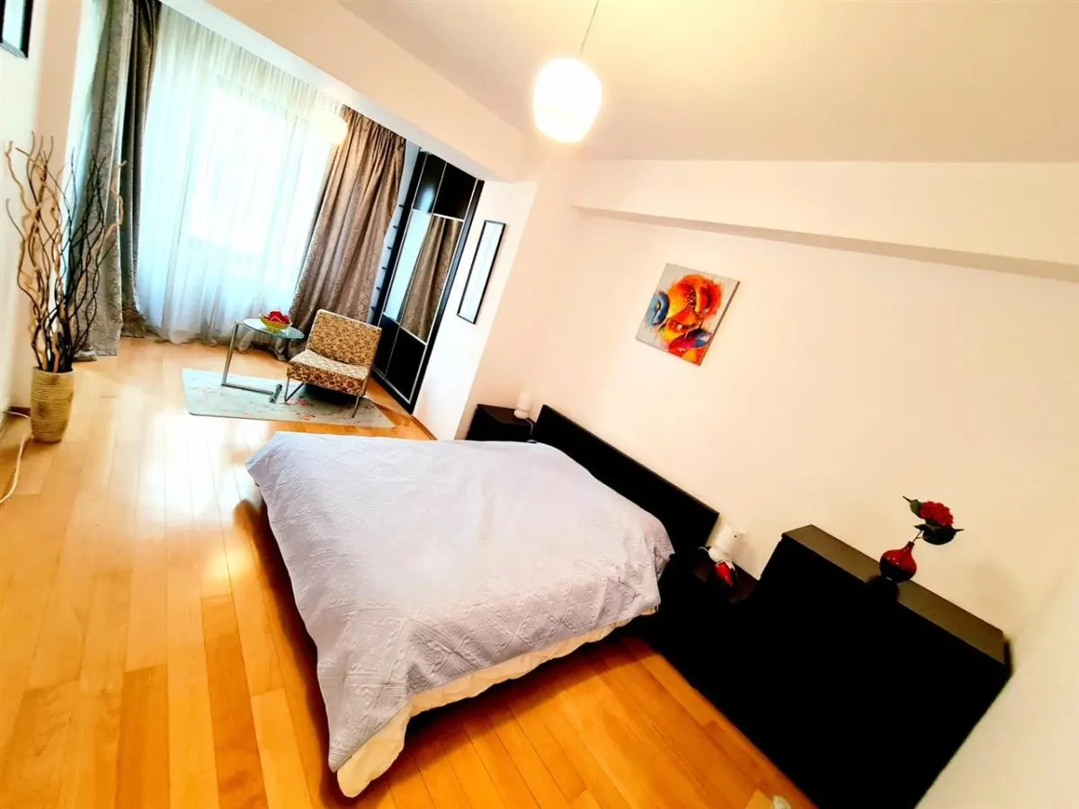 Inchiriere apartament 2 camere Lux, North Area Lake - Aviatiei - foto 4