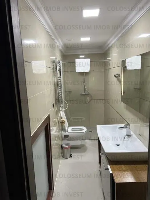 Apartament cu 2 camere, decomandat - zona Poiana Brasov - foto 8