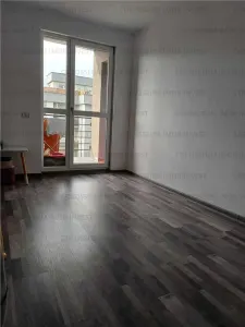 Apartament cu 2 camere, decomandat - zona Sanpetru - foto 1