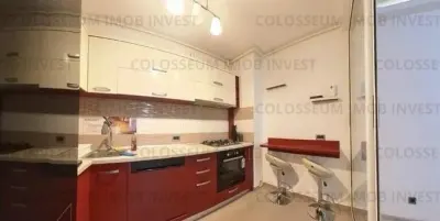 Apartament cu 3 camere, decomandat - zona Tractorul - foto 4
