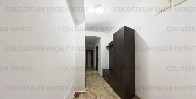 Apartament cu 3 camere, decomandat - zona Tractorul - foto 6
