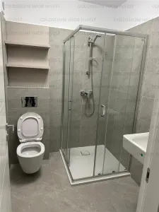 Apartament cu 3 camere, decomandat - zona Tractorul - foto 7