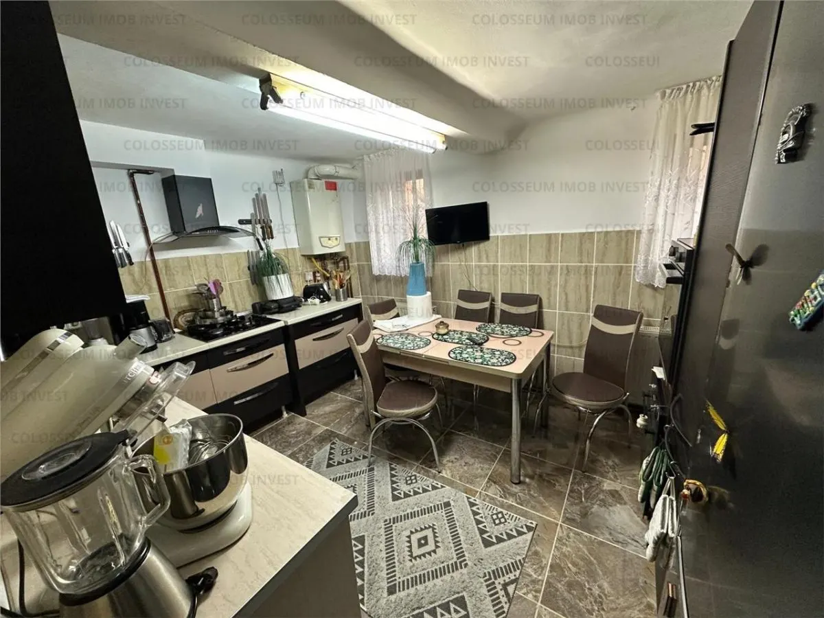 Apartament cu 2 camere - zona Centru Civic - foto 5