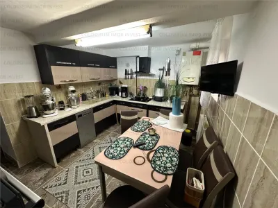 Apartament cu 2 camere - zona Centru Civic - foto 6