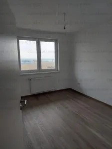 Apartament cu 2 camere, decomandat - zona Tractorul - foto 1