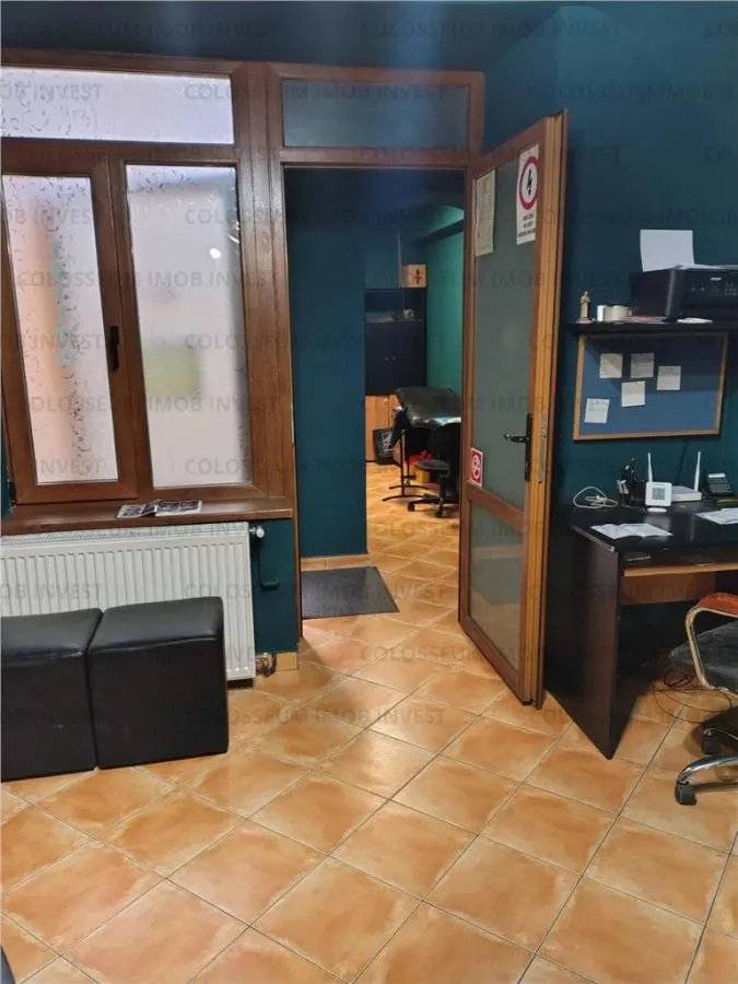 Garsoniera decomandata - zona Centru Istoric - foto 1