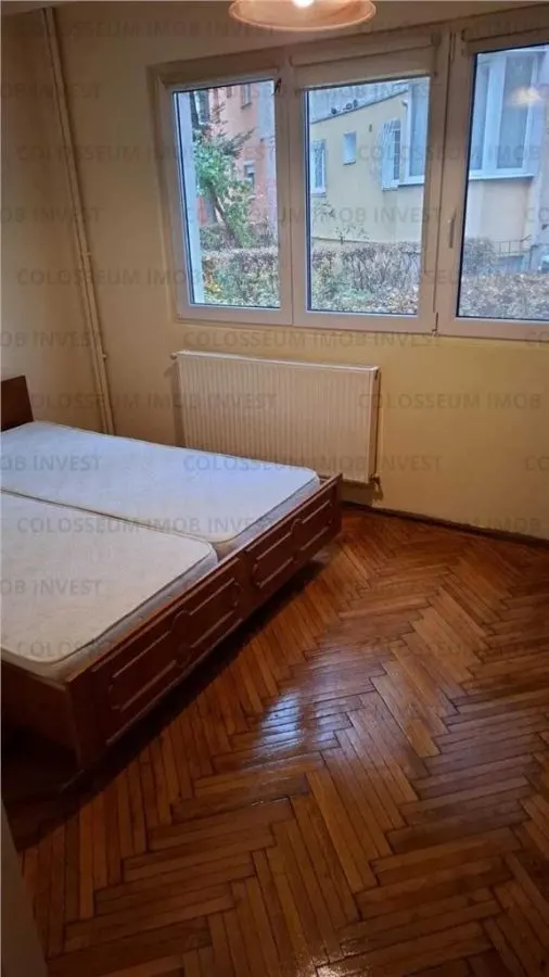 Apartament cu 2 camere, semidecomandat - zona Centru Civic - foto 4