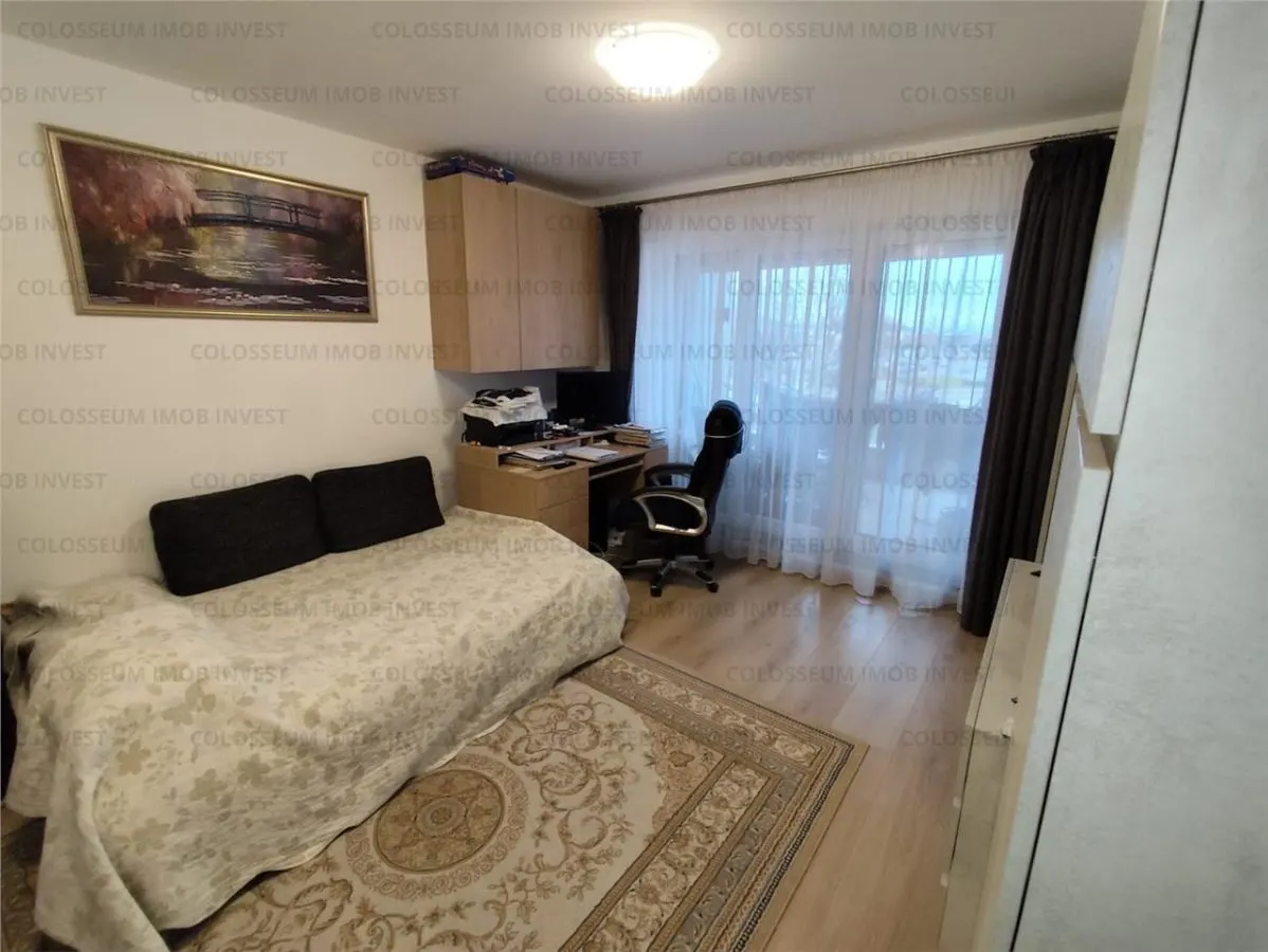 Apartament cu 2 camere, decomandat - zona Tractorul - foto 2