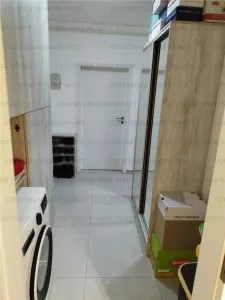 Apartament cu 2 camere, decomandat - zona Tractorul - foto 11
