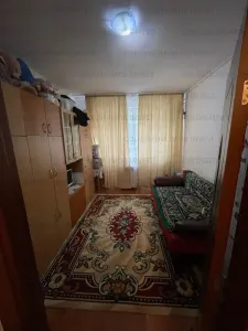 Camera de camin mobilat si utilat - zona Triaj - foto 2