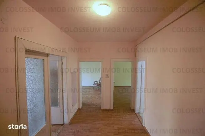 Apartament cu 3 camere - Centru Civic - foto 3