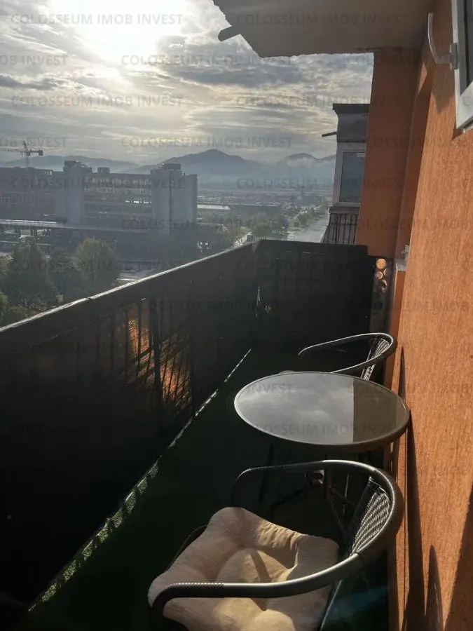 Apartament cu 3 camere,decomandat -zona Calea Bucuresti - foto 8