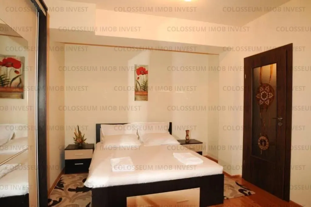 Apartament cu 3 camere- zona Centru Istoric - foto 4