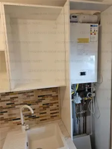 Apartament cu 2 camere, decomandat - zona Bartolomeu - foto 4