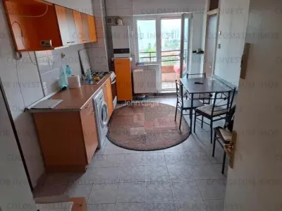 Apartament cu 2 camere, decomandat-Centrul Civic - foto 6