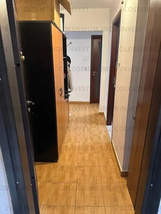 Apartament cu 2 camere, pretabil spatiu-Zona Grivitei - foto 3