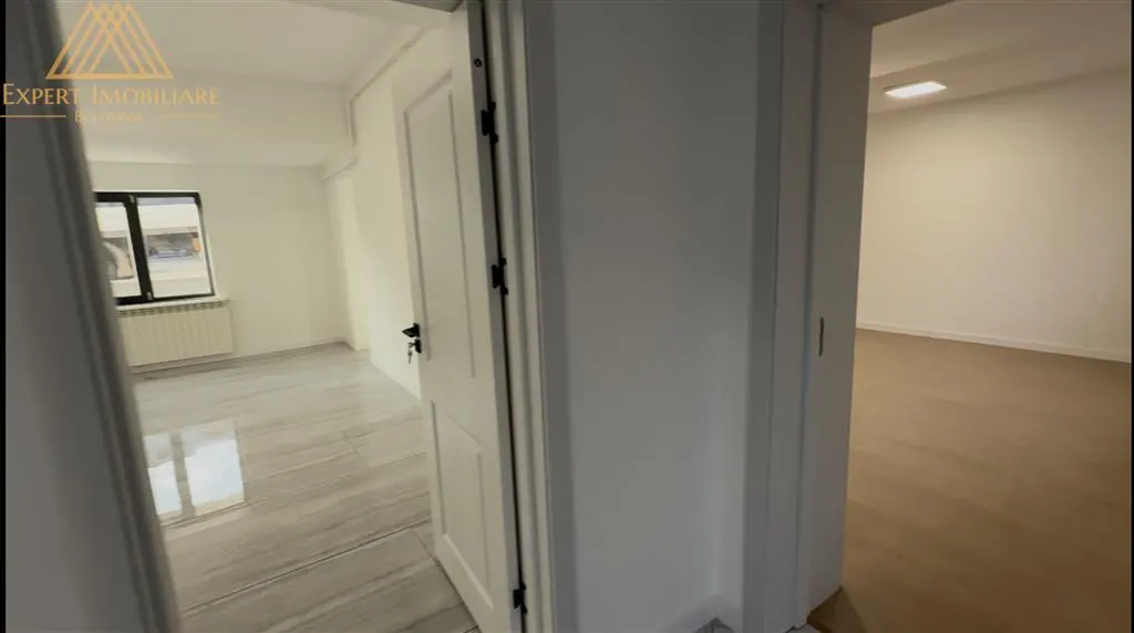 Complex  apartamete  preturi 1200Euro mp -1400Euro mp - foto 1