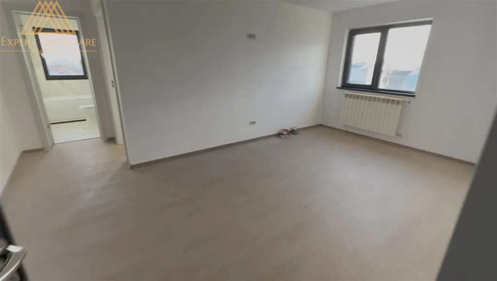 Complex  apartamete  preturi 1200Euro mp -1400Euro mp - foto 11