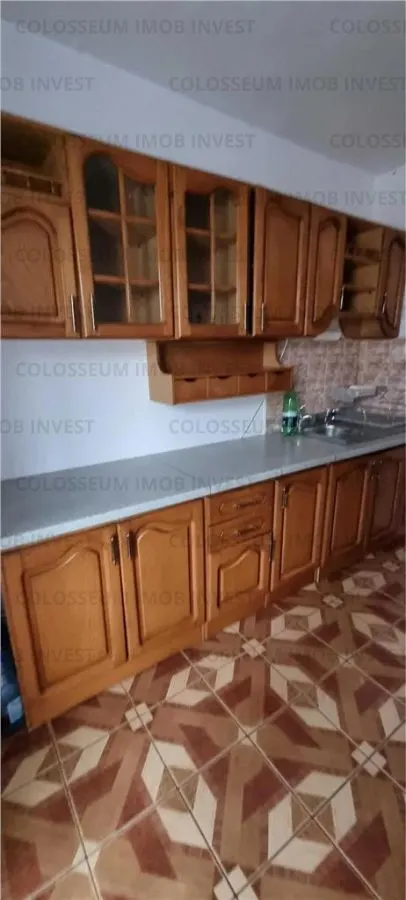 Apartament cu 4 camere, 2 bai-Zona Triaj - foto 4