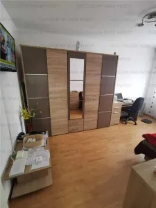 Apartament cu 2 camere, decomandat-Zona Bartolomeu - foto 3