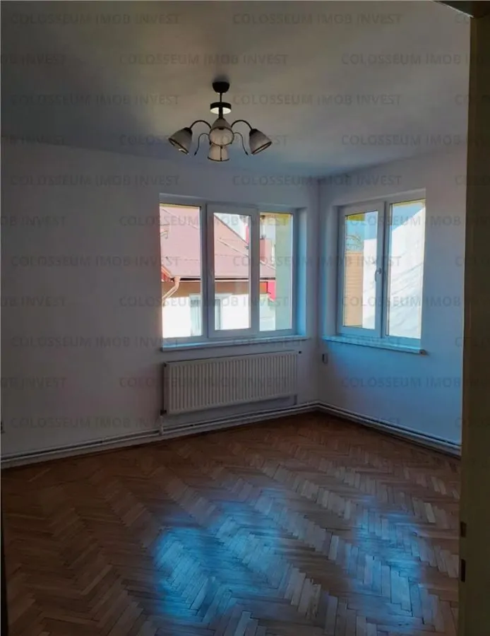Apartament cu 3 camere-zona Brașovul Vechi - foto 2