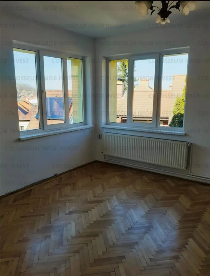 Apartament cu 3 camere-zona Brașovul Vechi - foto 3