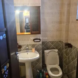 Apartament cu 3 camere, 2 bai, decomandat-Zona Astra - foto 10