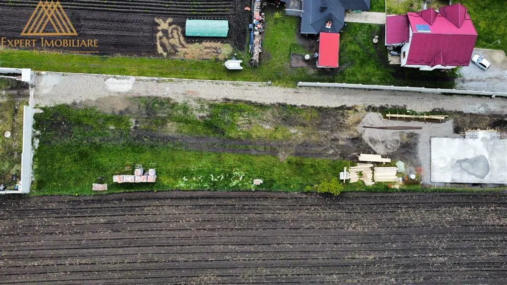 Teren 9 ari  in  Moara Nica satul vechi - foto 3
