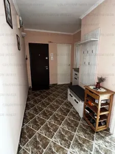 Apartament cu 3 camere,2 bai, semidecomandat-Cartierul Florilor - foto 5