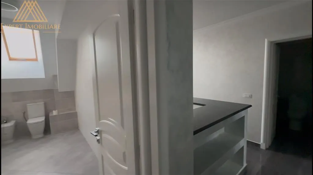 Penthouse pe 3 etaje de vânzare - foto 10