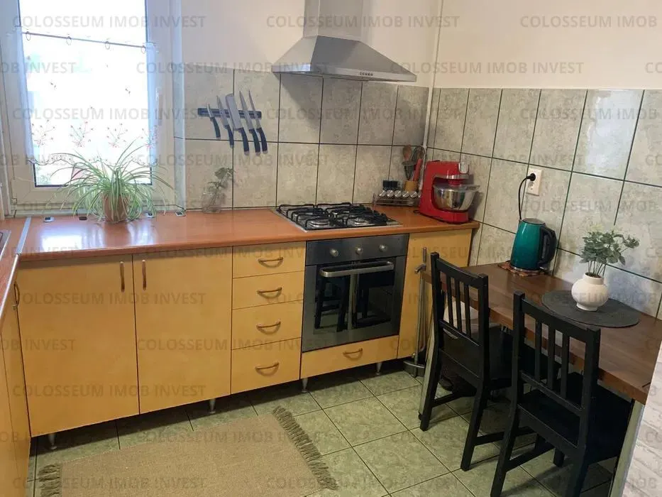 Apartament 3 camere semidecomandat - zona Astra - foto 6