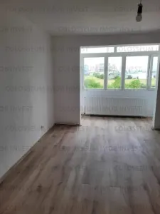 Apartament 2 camere decomandat - zona Craiter - Brasov