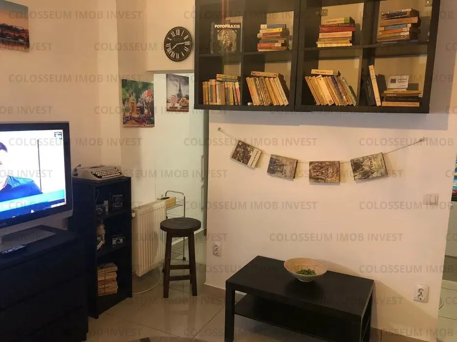 Apartament 2 camere pe 2 nivele - zona Centrul Istoric - foto 2