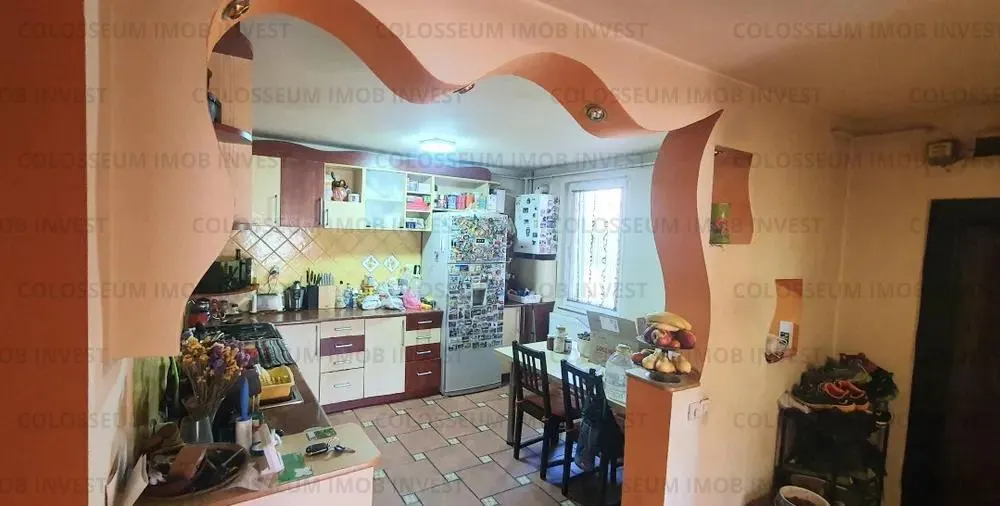 Apartament 4 camere, 2 bai - zona Tractorul - foto 5