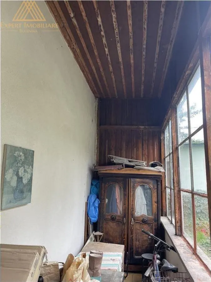 Casa centrala acces la doua strazi cu 751 mp , pret usor negociabil Suceava - foto 15