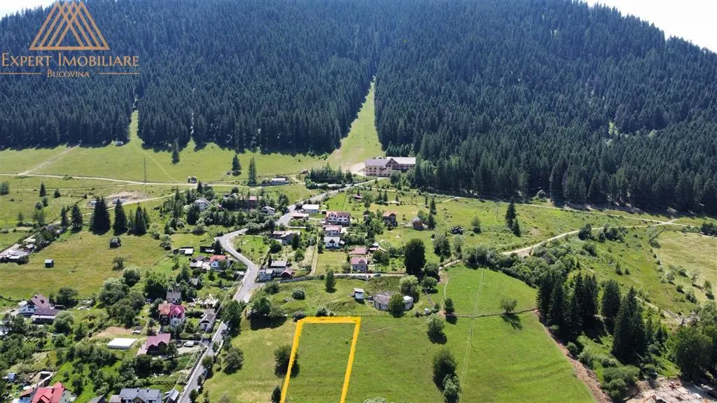 Teren 5100 mp zona peisaj exceptional in Campulung Moldovesc - foto 4