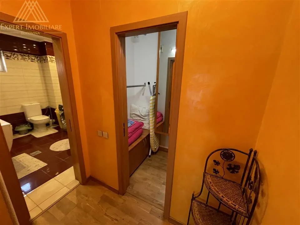 Apartament 3 camere in bloc tip vila zona Scheia cu parcare inclusa - foto 14
