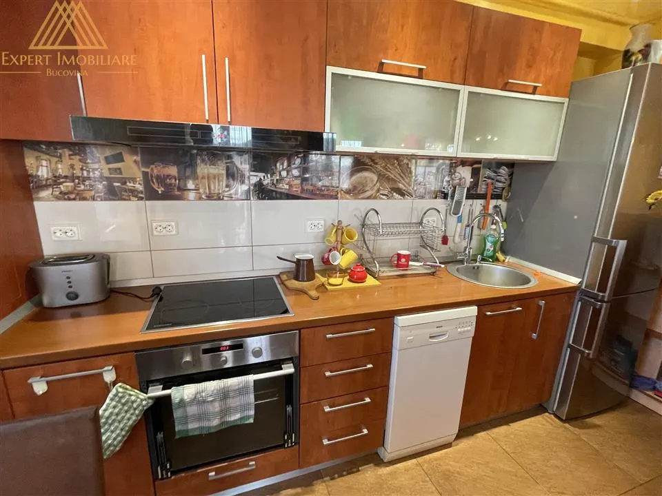 Apartament 3 camere in bloc tip vila zona Scheia cu parcare inclusa - foto 21