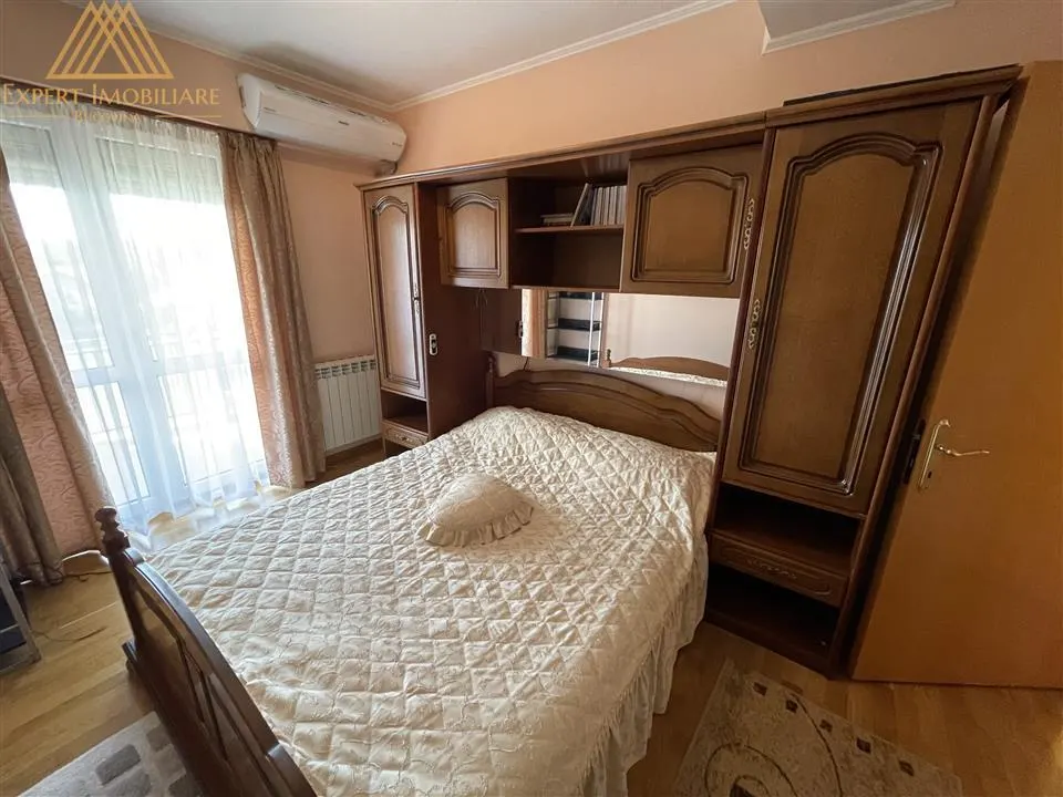 Apartament 3 camere in bloc tip vila zona Scheia cu parcare inclusa - foto 8