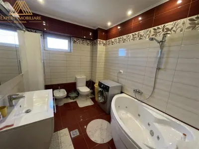 Apartament 3 camere in bloc tip vila zona Scheia cu parcare inclusa - foto 10