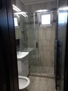 Apartament 3 camere semidecomandat - zona Florilor - foto 8