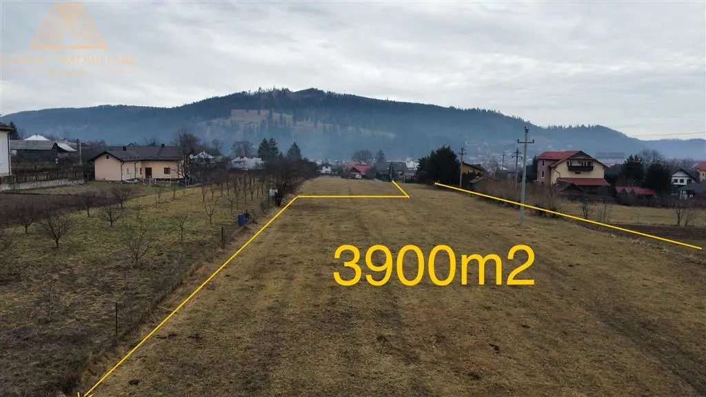 Teren 3900 mp Zona Pyrania - Gura Humorului. - foto 1