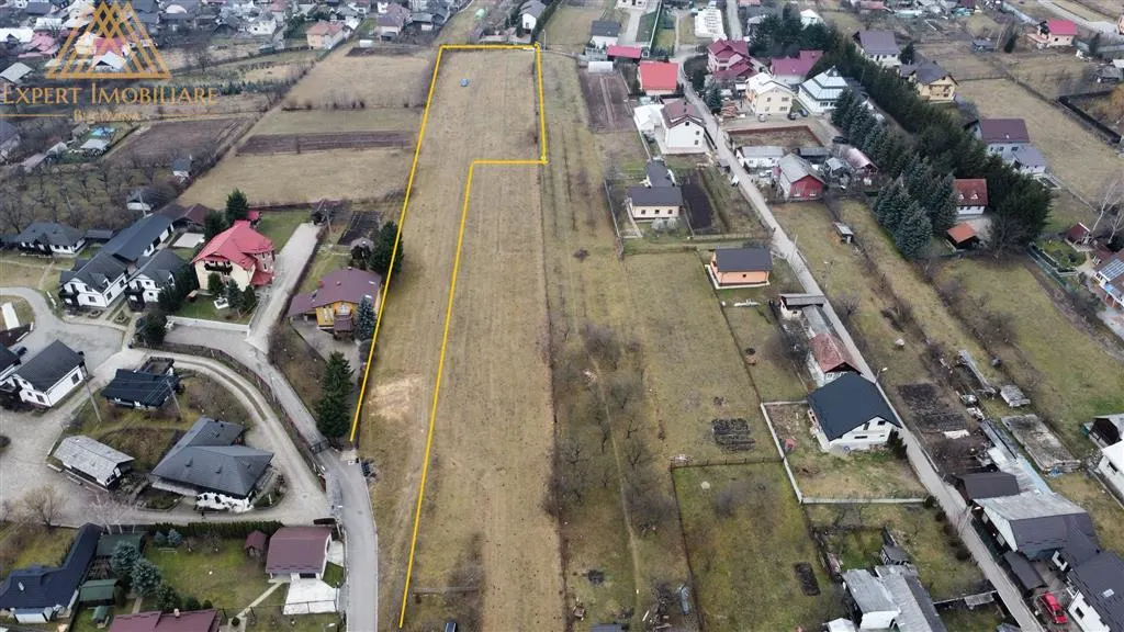 Teren 3900 mp Zona Pyrania - Gura Humorului. - foto 4